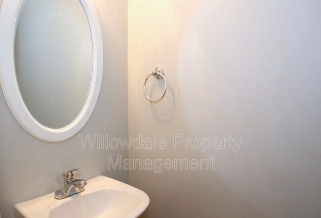 Building Photo - 107 Bridgegate Dr