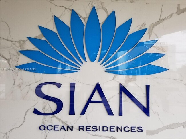 Building Photo - 4001 S Ocean Dr