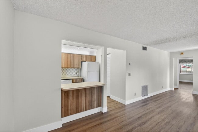 Building Photo - 4996 Sable Pine Cir