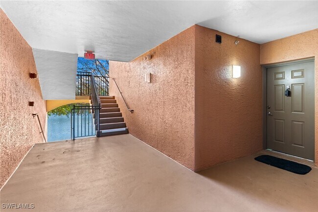 Building Photo - 1130 Reserve Way