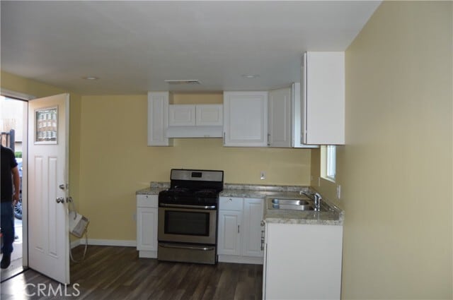 Building Photo - 24758 Chestnut St