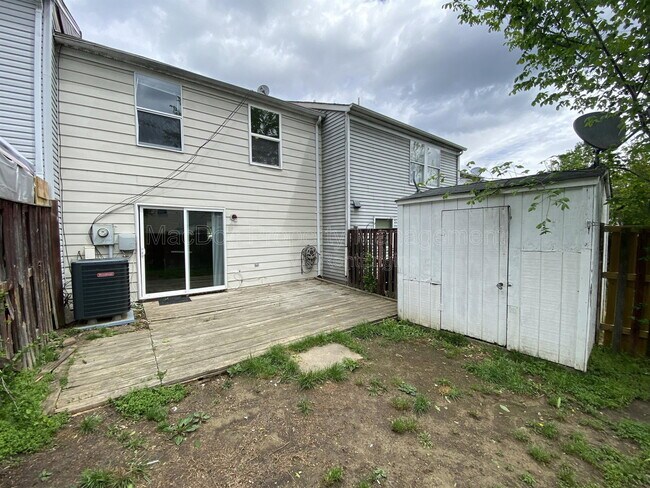 Building Photo - 4749 Hedrick Ln