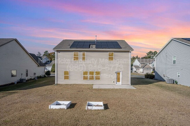 Building Photo - 4698 Selhurst Dr