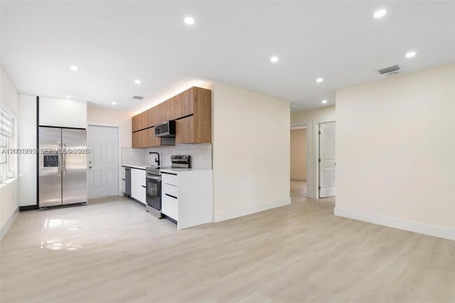 Building Photo - 212 NW 103rd St