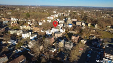 Building Photo - 132 Beaver St