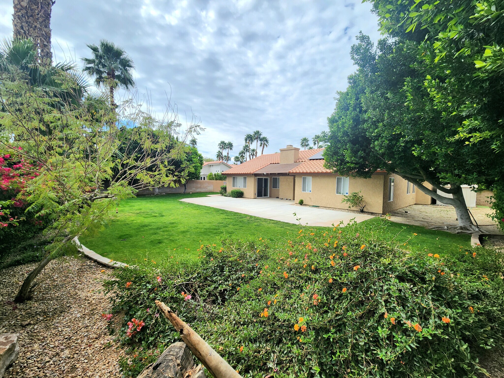 Building Photo - 39850 Regency Way