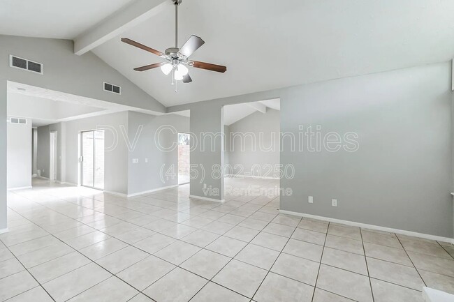 Building Photo - 4702 N Cashel Cir