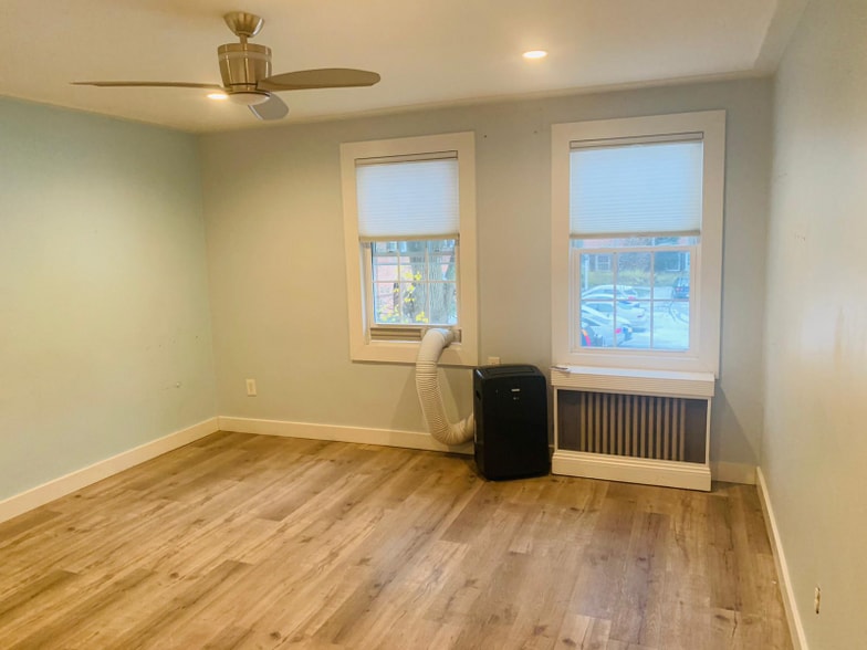 Building Photo - 5106 Columbia Pike