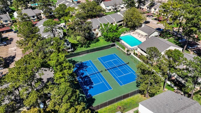 Building Photo - 14515 Wunderlich Dr