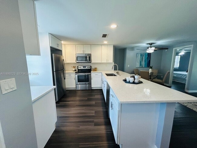 Building Photo - 2013 Finland Dr