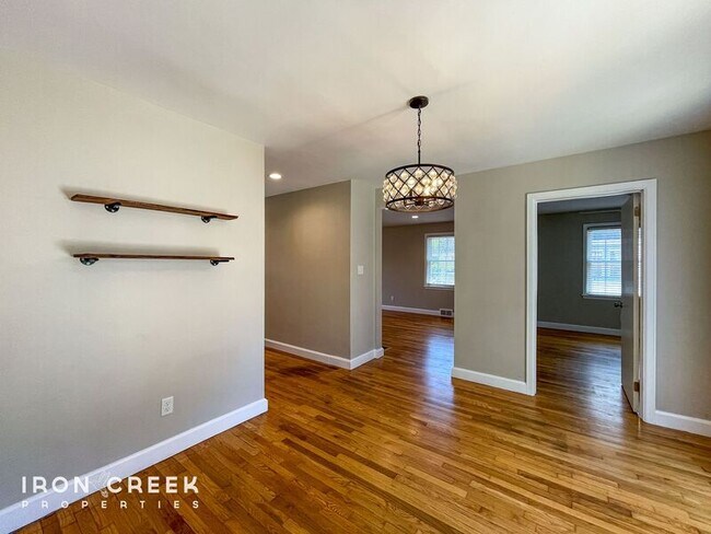 Building Photo - 21 Brevard Rd