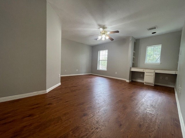 Building Photo - 8519 Babbling Brook Ct