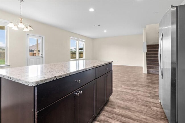 Building Photo - 457 Bedford Falls Ln