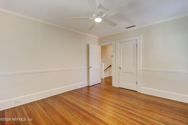 Building Photo - 3684 Pine St