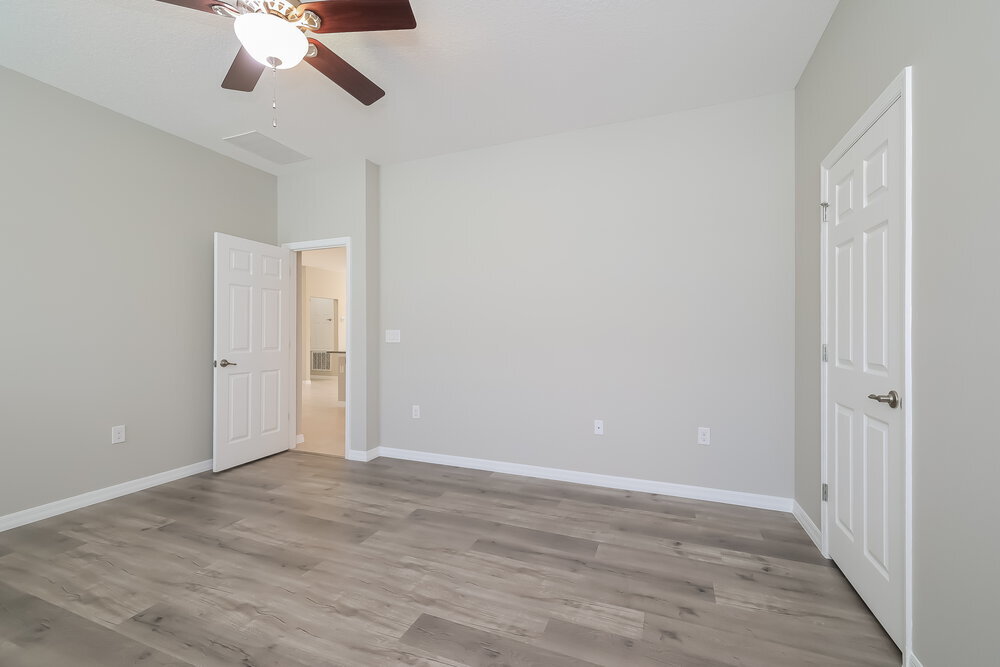 Building Photo - 1392 Merion Dr