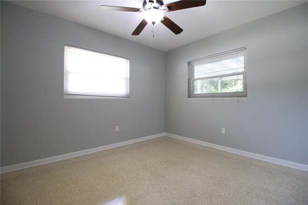 Building Photo - 1001 Brookside Dr