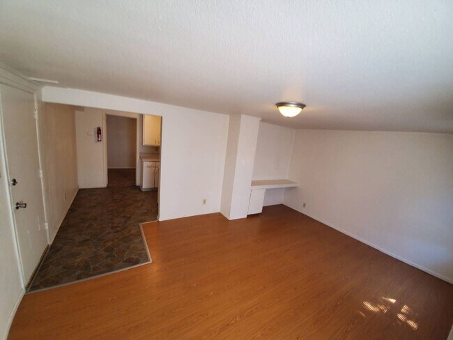 Building Photo - 1 br, 1 bath House - 1222 Park Ave Unit 5
