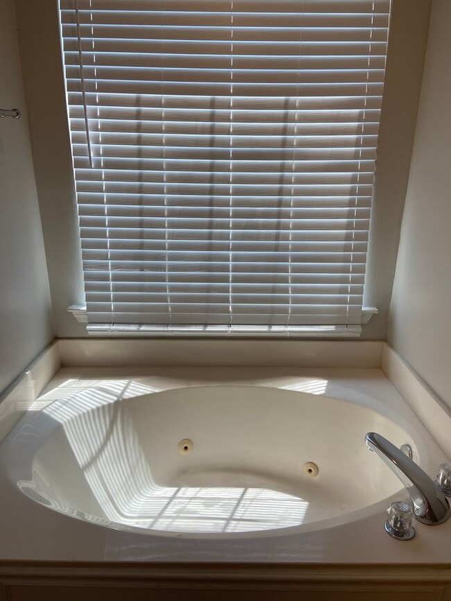 Building Photo - New For Rent in Alabaster!