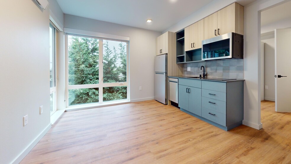 Interior Photo - Southpaw