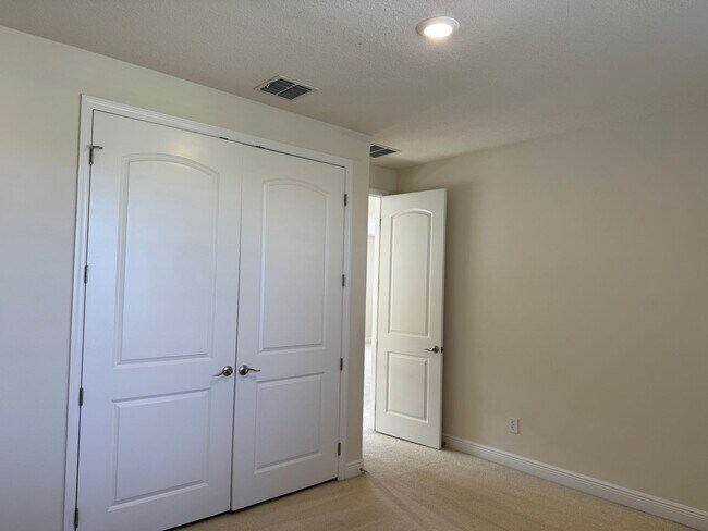 Building Photo - 2740 Swoop Cir