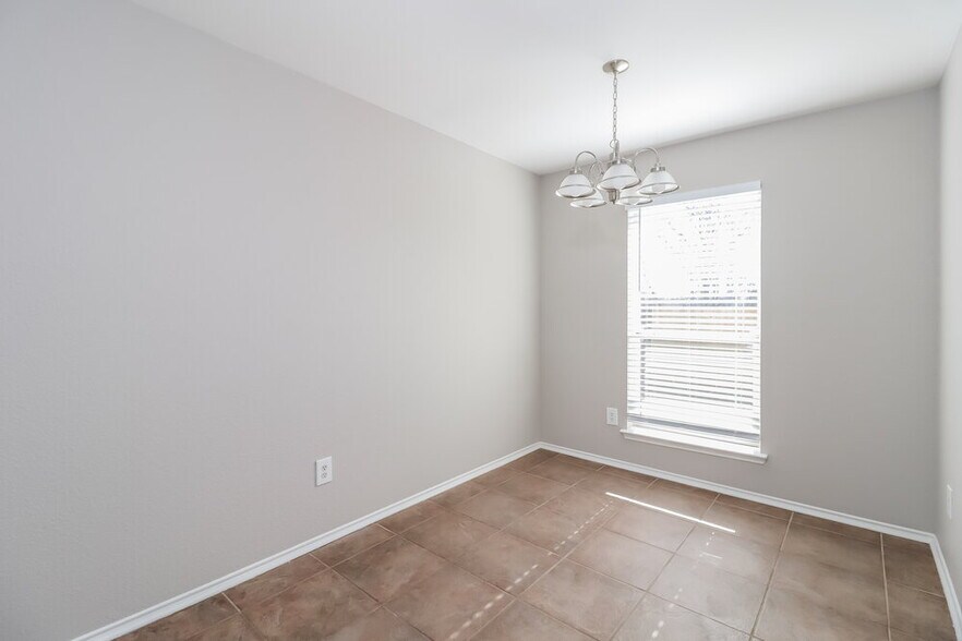 Building Photo - 12233 Silver Mist Trail