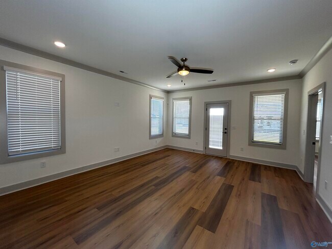 Building Photo - 209 Emma Harris Cir