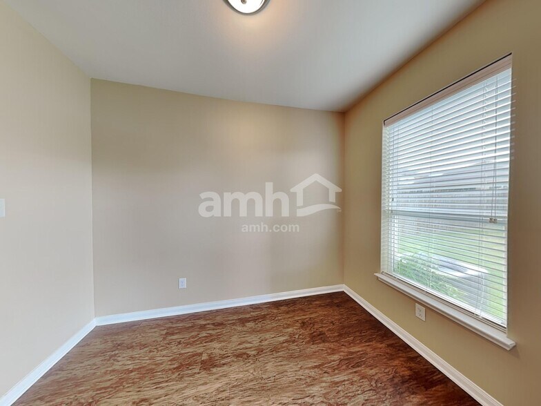 Building Photo - 6241 Obsidian Creek Dr