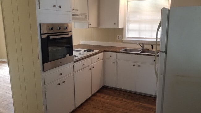Building Photo - 3 Bedroom/2 Bath Home in Valdosta