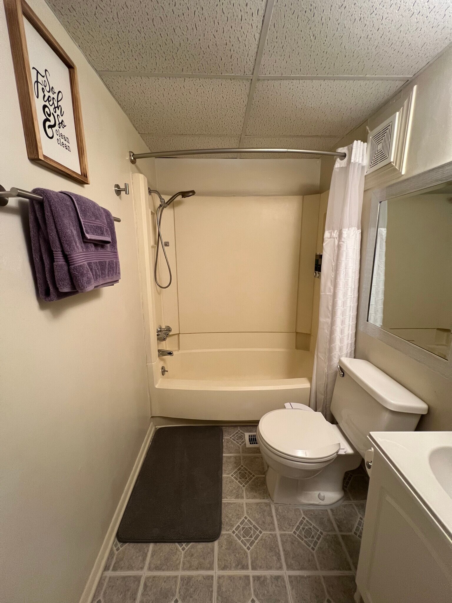 Building Photo - 2329 10th Ct S