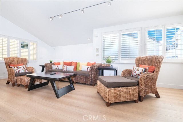 Building Photo - 1720 W Oceanfront