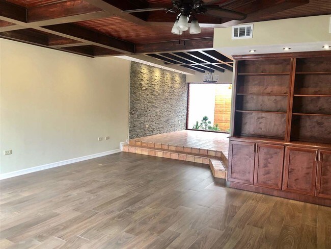 Building Photo - 7702 Springfield Ave