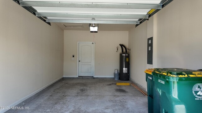 Building Photo - 7755 Legacy Trl