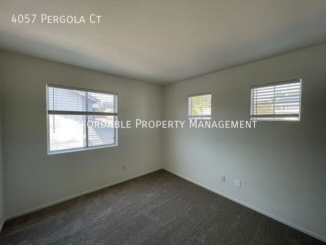 Building Photo - 4057 Pergola Ct