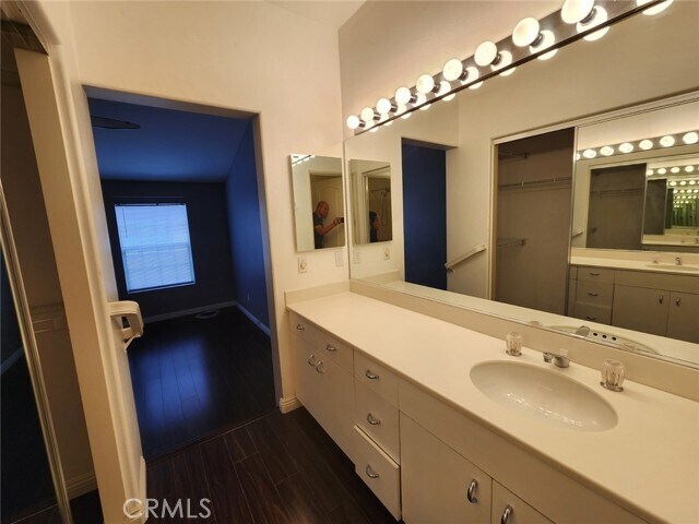 Building Photo - 68 Montana Del Lago Dr