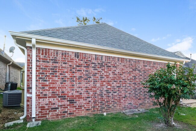 Building Photo - 2782 Maggie Wds Pl