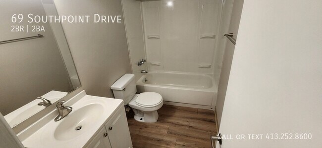 Building Photo - 69 Southpoint Dr