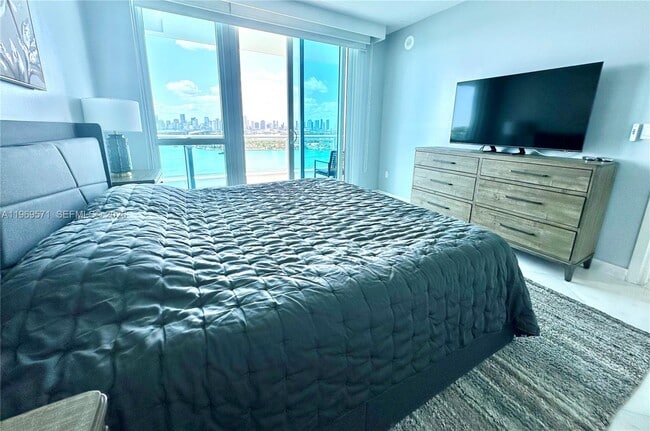 Building Photo - 540 West Ave