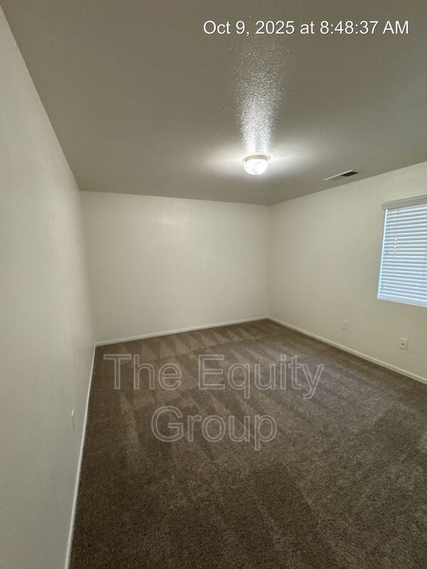 Building Photo - 4026 W Cecil Ave
