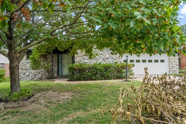 Building Photo - 8340 E 23rd St