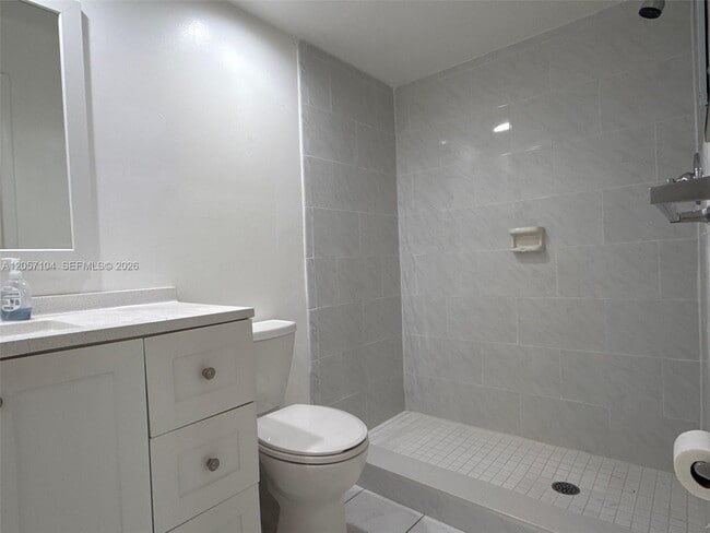 Building Photo - 1071 Windward Dr