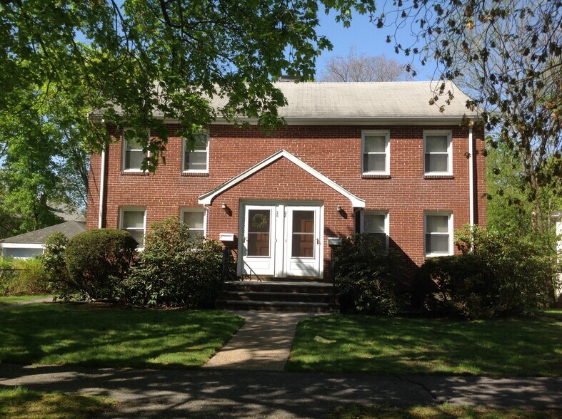 Building Photo - 32 Payne Rd