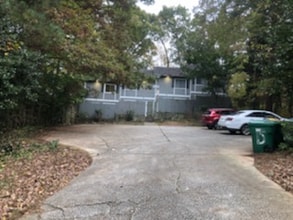 Building Photo - 6468 Parton Ct