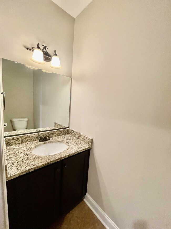 Building Photo - 211 Capstone Dr
