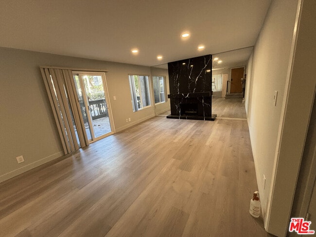 Building Photo - 4634 Maytime Ln