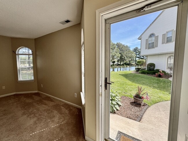 Building Photo - Available 06-15-25! End-Unit Condo w/2 Pri...