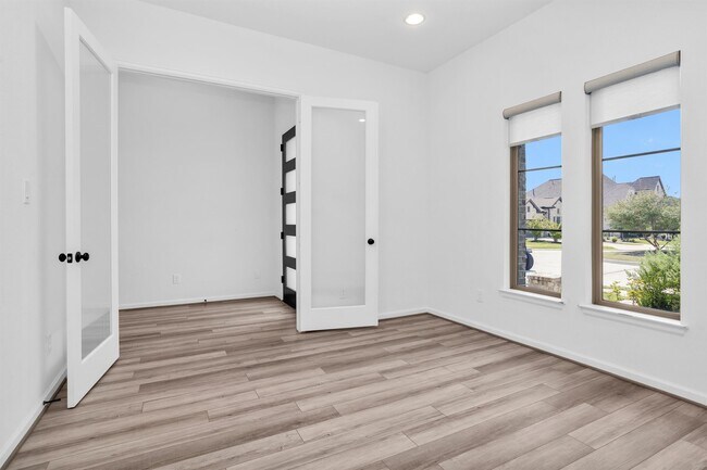 Building Photo - 18402 Cir Bar Rnch Ct