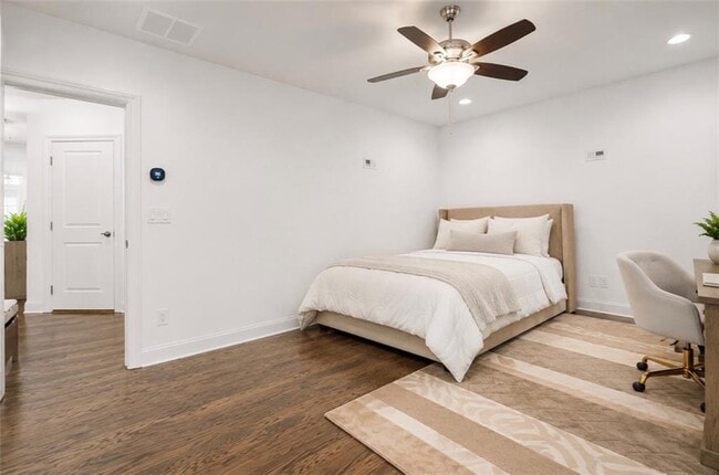 Building Photo - 2500 Skyland Dr NE