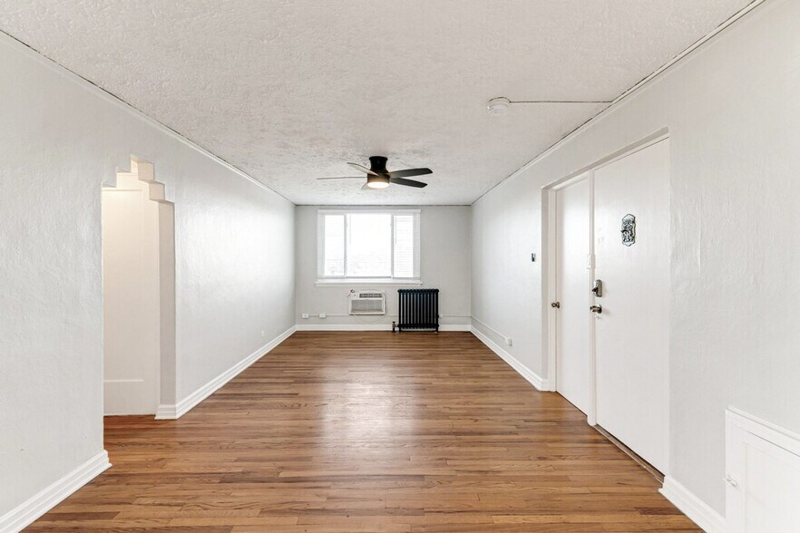 Building Photo - 1666 Detroit St