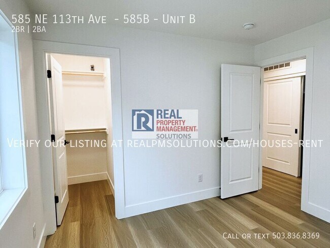 Building Photo - 585 NE 113th Ave