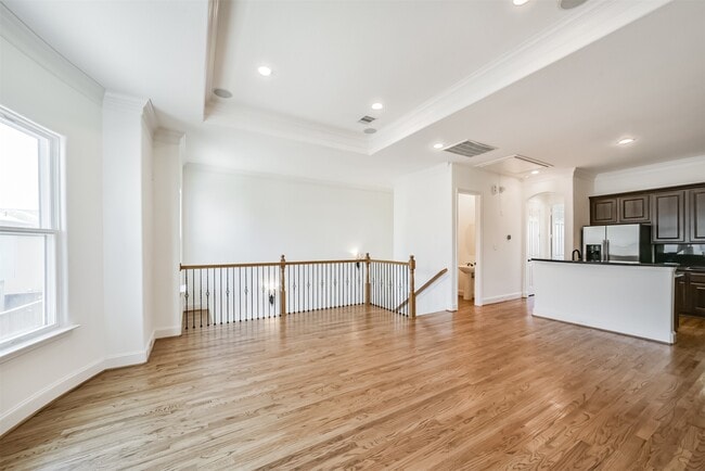 Building Photo - 312 Grove St